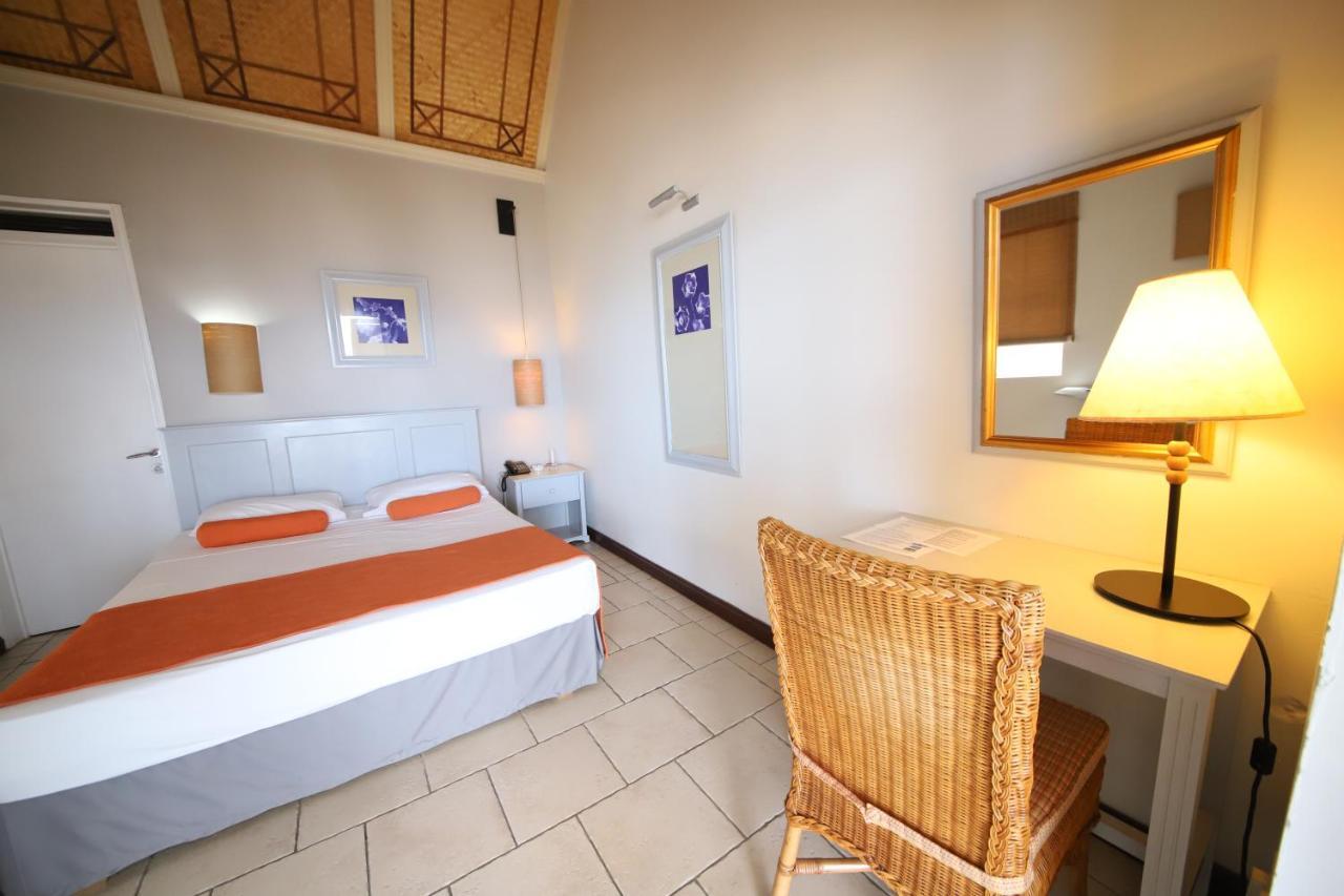 Villas Caroline Flic en Flac Экстерьер фото